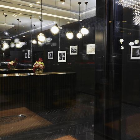 Roomers Munich, Autograph Collection Екстериор снимка The lobby of the hotel