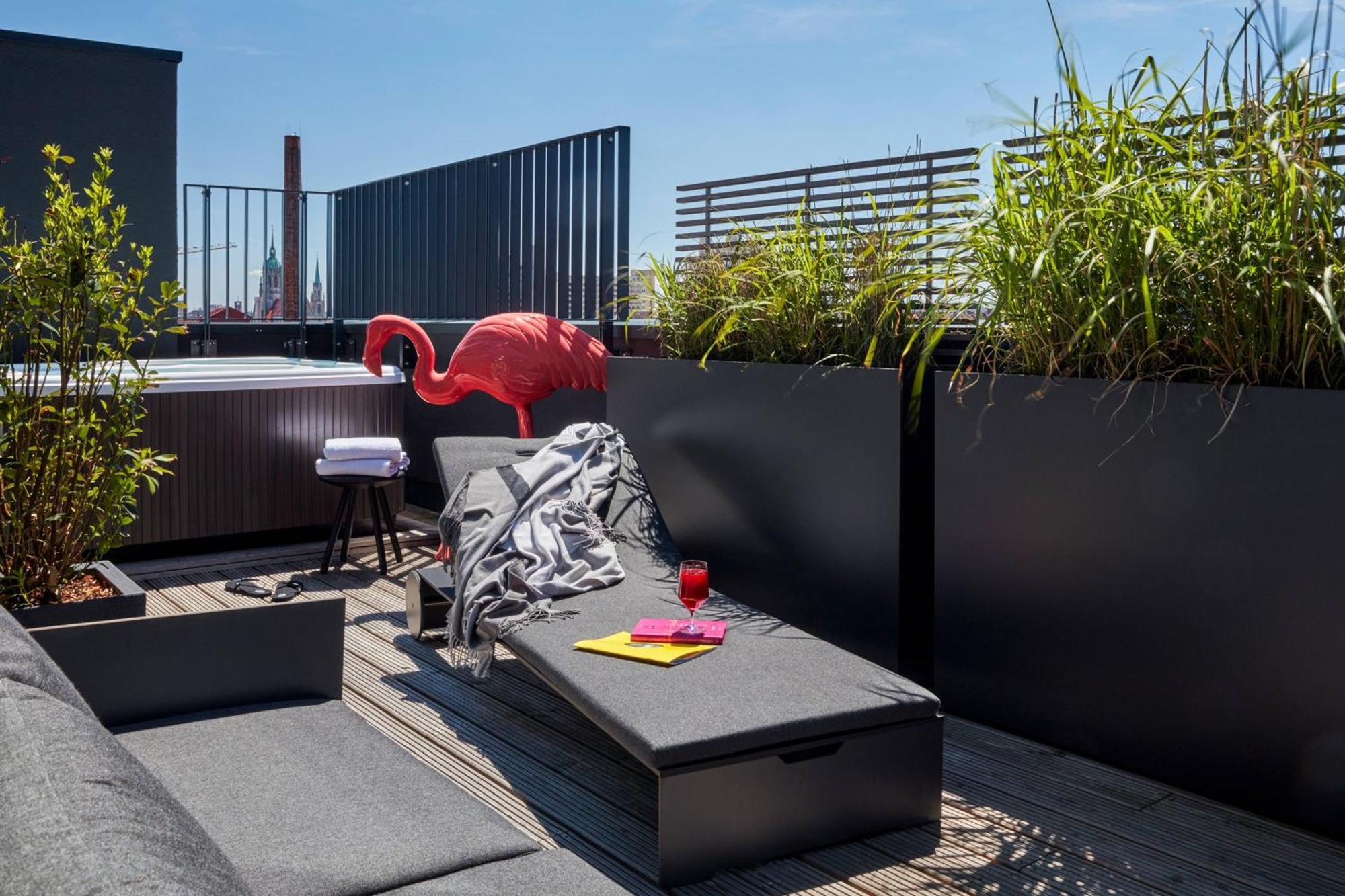 Roomers Munich, Autograph Collection Екстериор снимка Rooftop garden